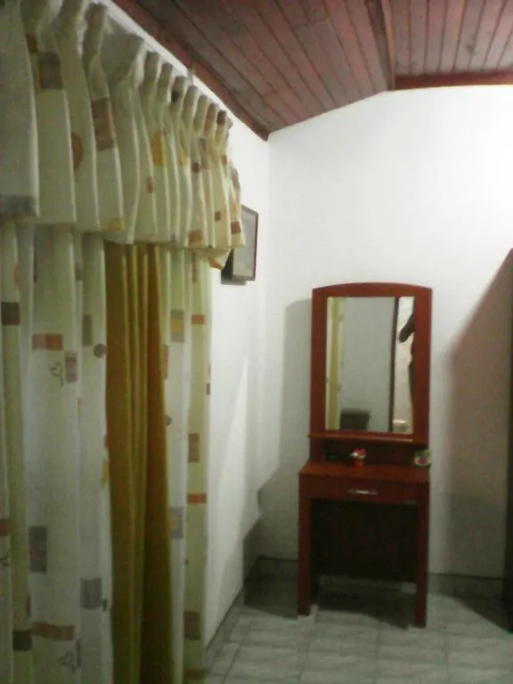 Hotel Corundum Breeze Negombo