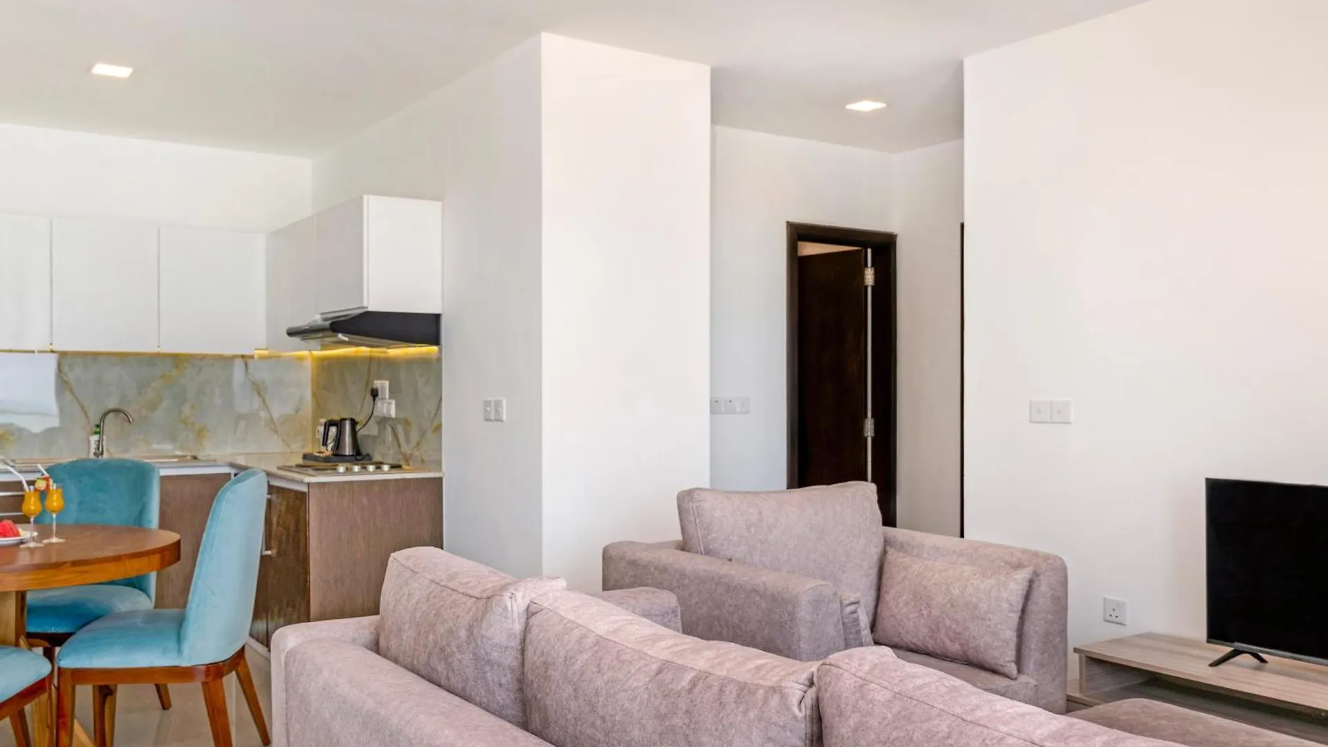 ****  Hotel Corundum Breeze Negombo Sri Lanka