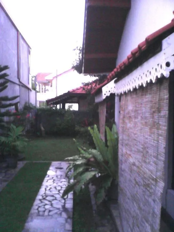 Corundum Breeze Negombo Hotel